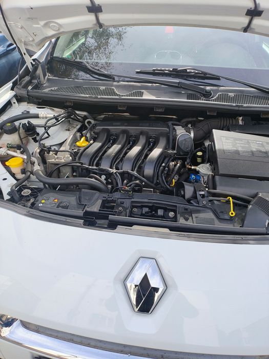 Renault Fluence 1.6 benzina +gpl