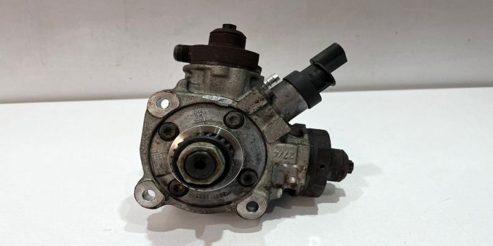 Pompa inalta presiune 059130755CB Audi A8 D4/4H  [din 2010 pana  2014