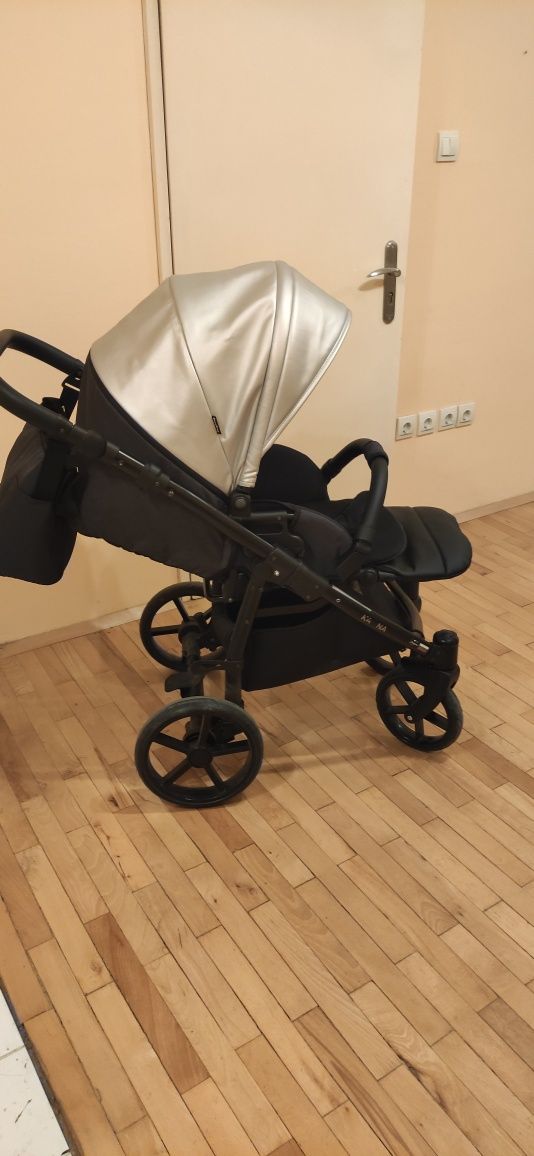 Buba Karina 3 в 1 + дъждобран, комарник, сенник за кошчето за кола