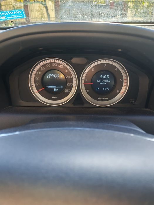 Vând volvo xc 60 4x4