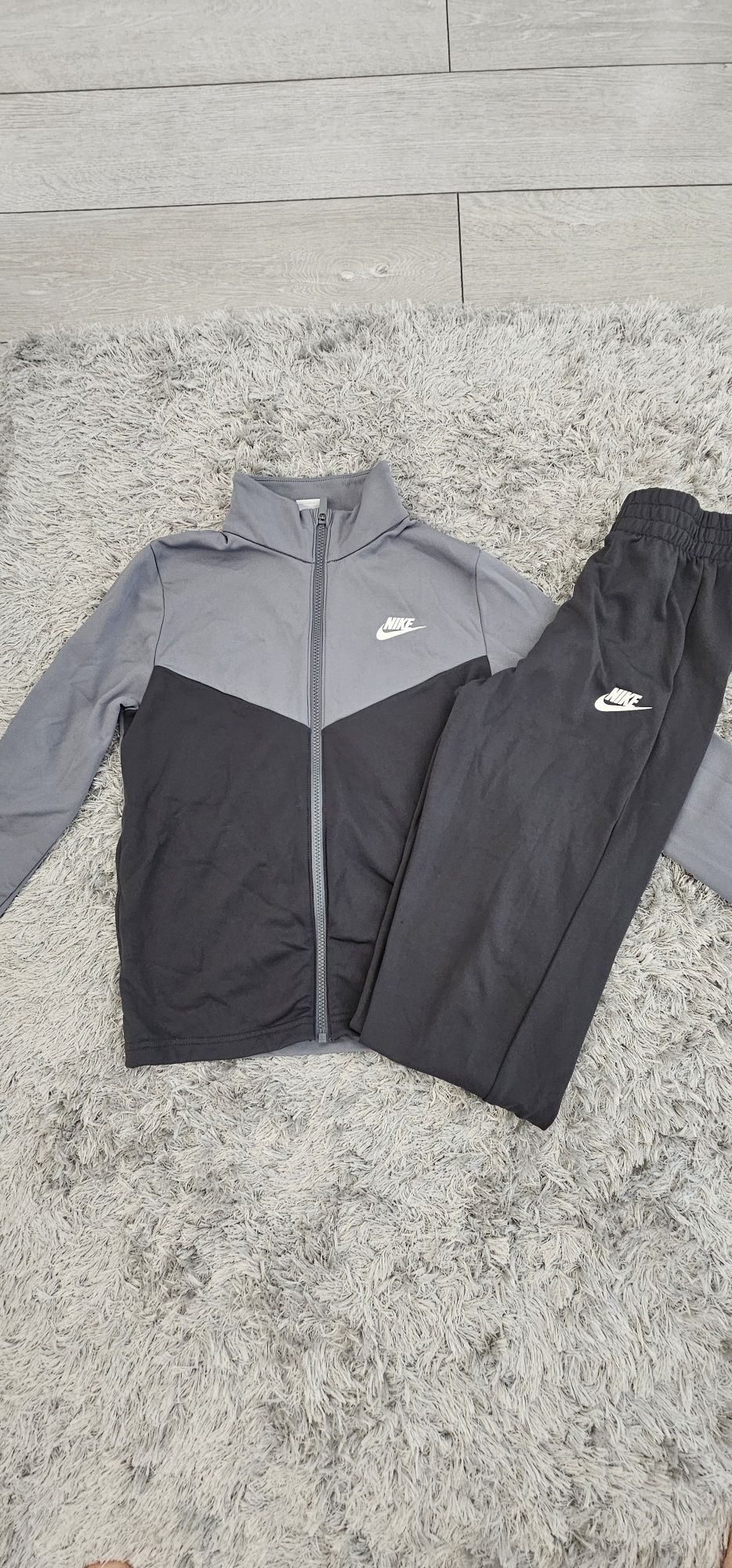Детски анцунг Nike