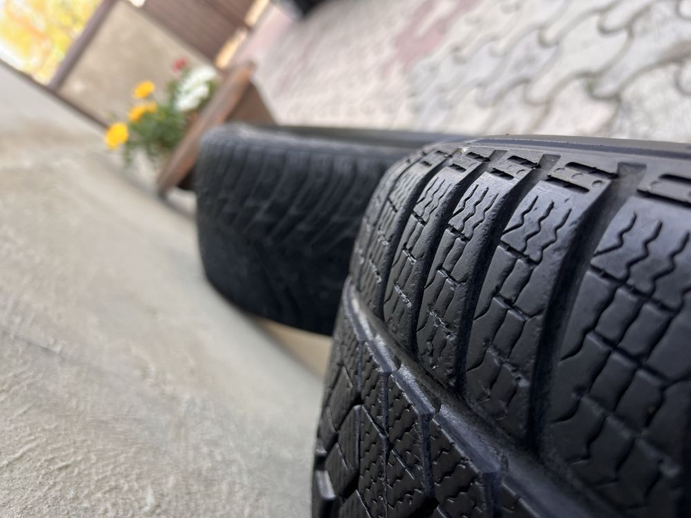 Продам шины 225/45/18