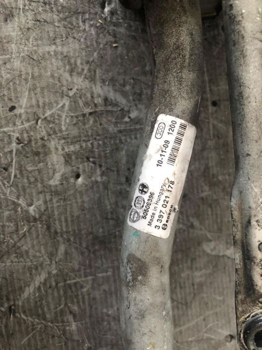 Ansamblu stergatoare motoras alfa romeo giulietta dupa 2010