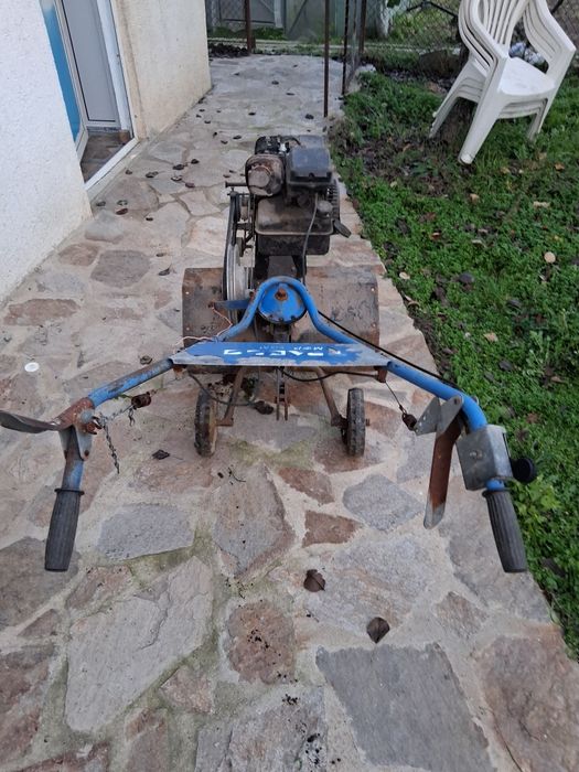 Моторна фреза,Тракия-Болгар