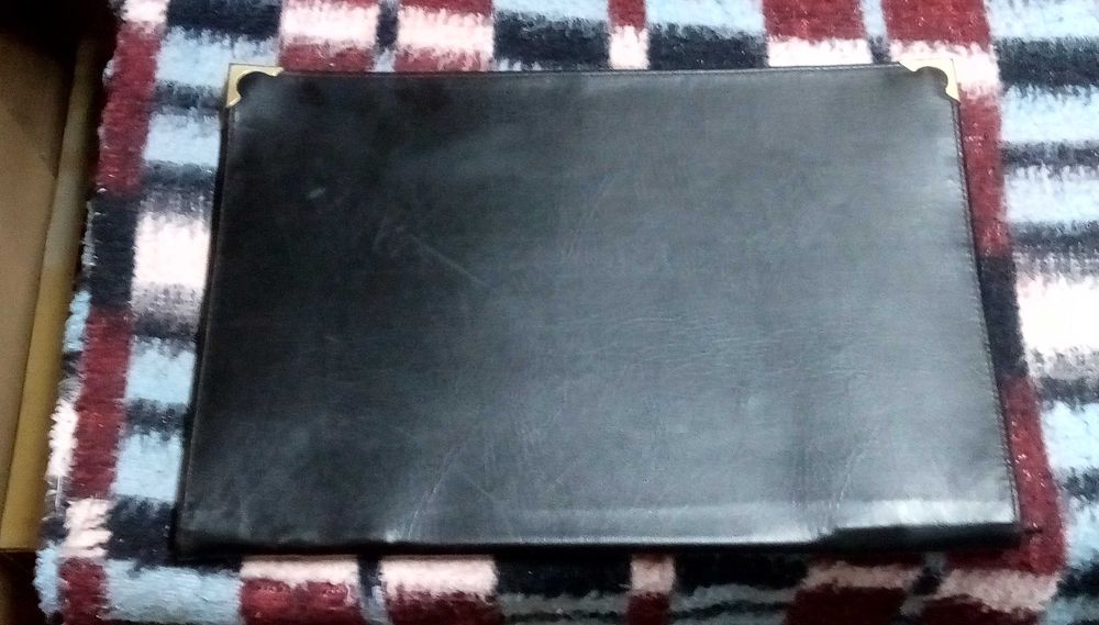 Папка черна, органайзер за документи 39/27см