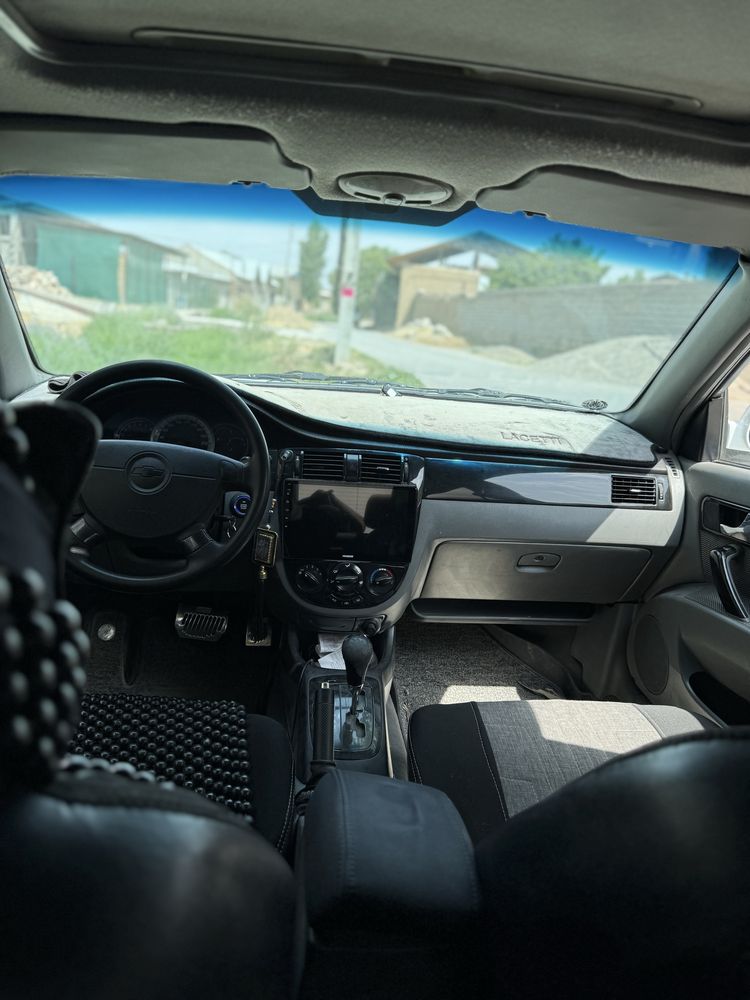 Lacetti 1.8litr xolati yaxshi