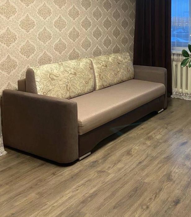 Продам диван в хорошем состоянии. Раскладывается