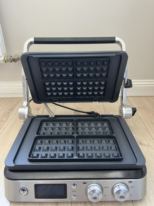 Продаю грильницу!