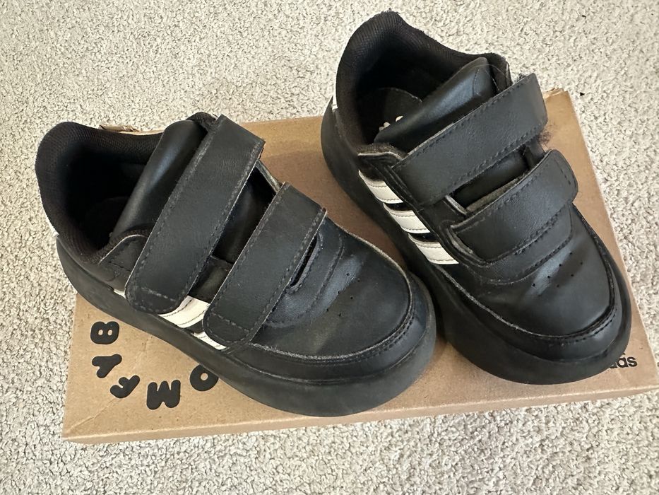Детски маратонки за момче Adidas Bubble foam