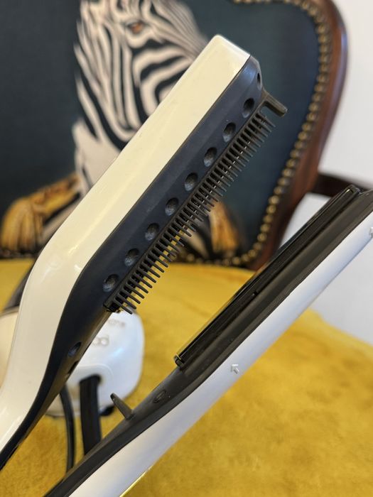 Placa de întins părul Loreal Steampod