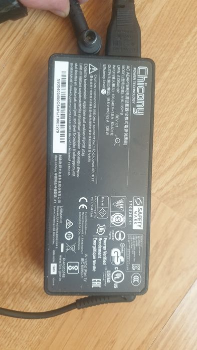 Alimentator încărcător laptop acer