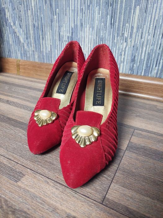 Туфли на каблуке 36 размера