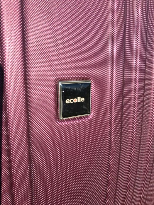 Куфар с колелца голям