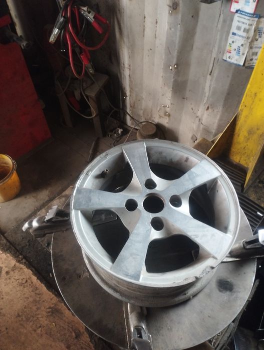 Продам диск р13 на голф 3