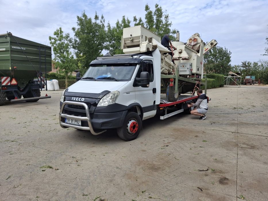 Tractari auto Alexandria Transport Tractor casei Clas New holland jcb