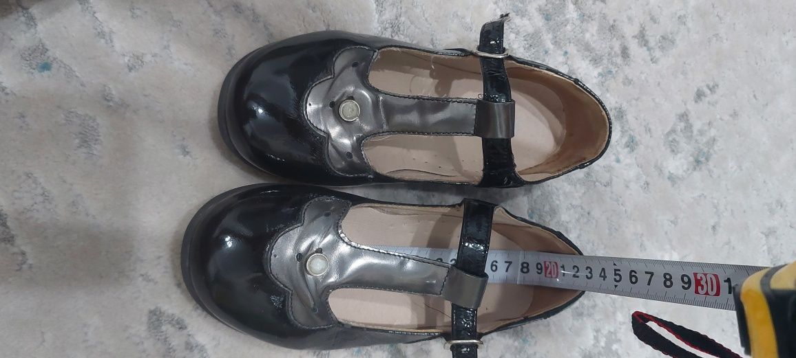 Balerini fetiță piele Marelbo nr 29... 18,5 cm interior