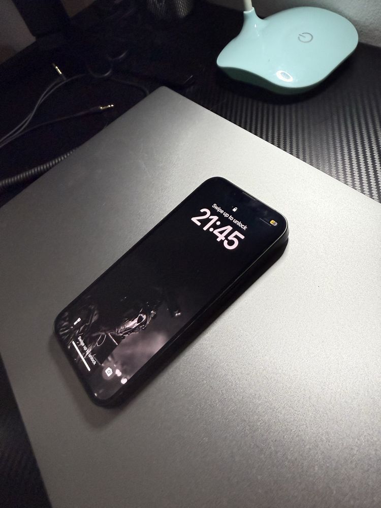 Iphone 13 128gb в отлично състояние