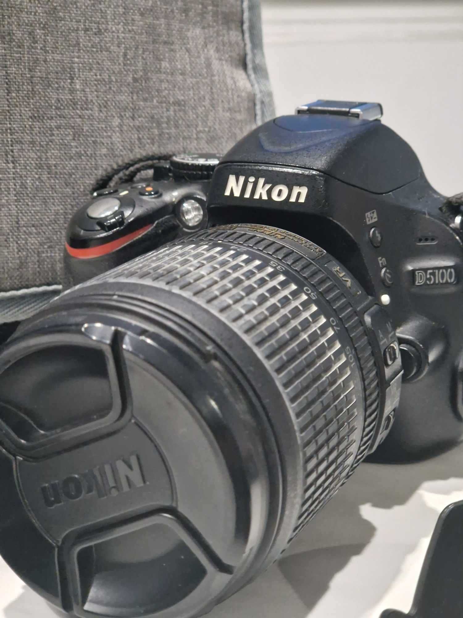 Nikon D5100 + AF-S NIKKOR 18-105mm +AF-S NIKKOR 18-55mm