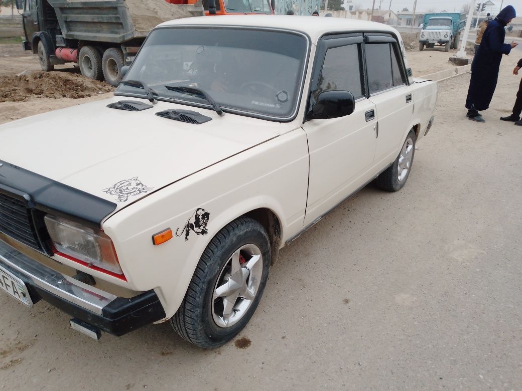 Juguli vaz 2107 yaxshi xolatda