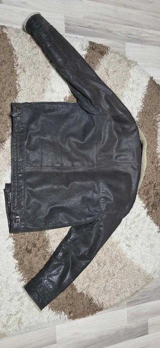 Vand geaca de piele imblanita