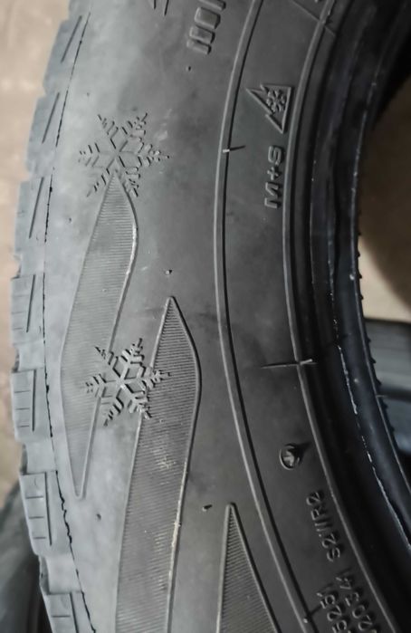 Cauciucuri iarnă 185/65/15 2 bucăți