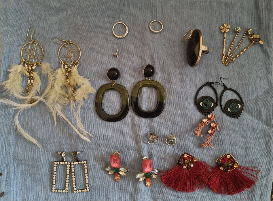 Bijuterii, gablonturi,diferite modele