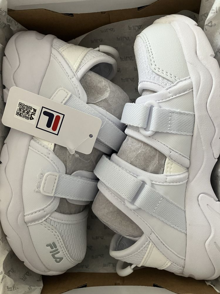 FILA Сандали чисто нови с кутия 12.5 UK EU30