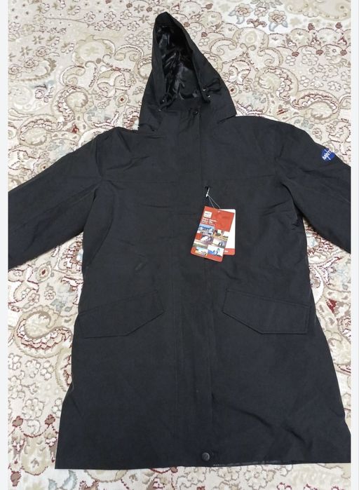 Продам новую куртку