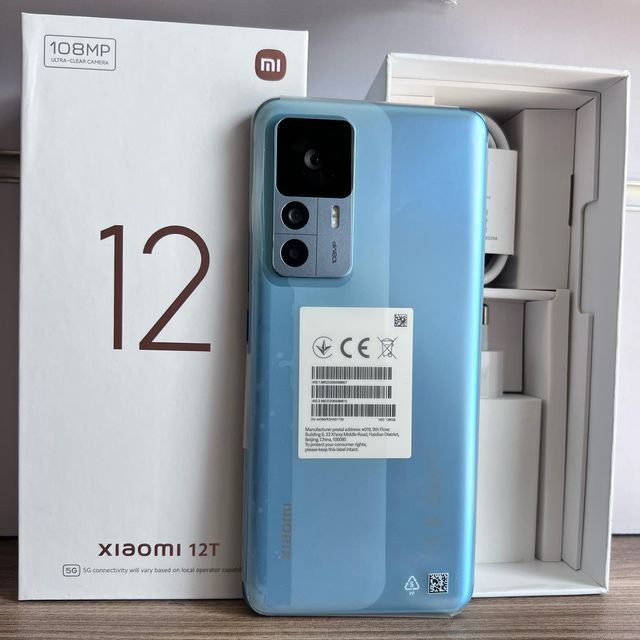 Мега-эффектный дизайн премиум-класса  Xiaomi 12T