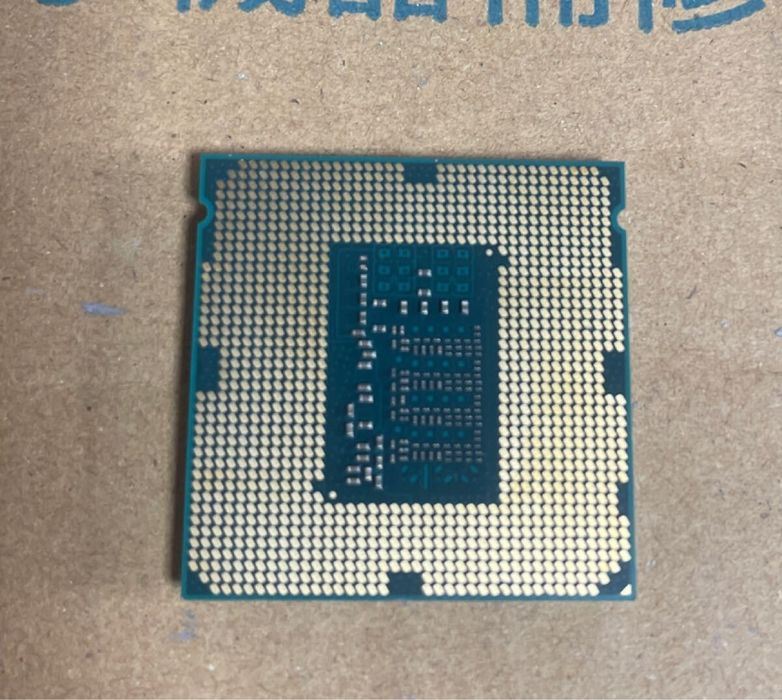 Intel Xeon 1220V3(I5 4570)