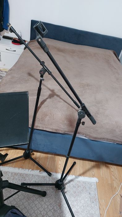 Продам микрофоны и  кабеля