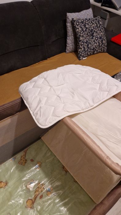 Vand patut pliant Bertoni Lorelly + toate accesoriile