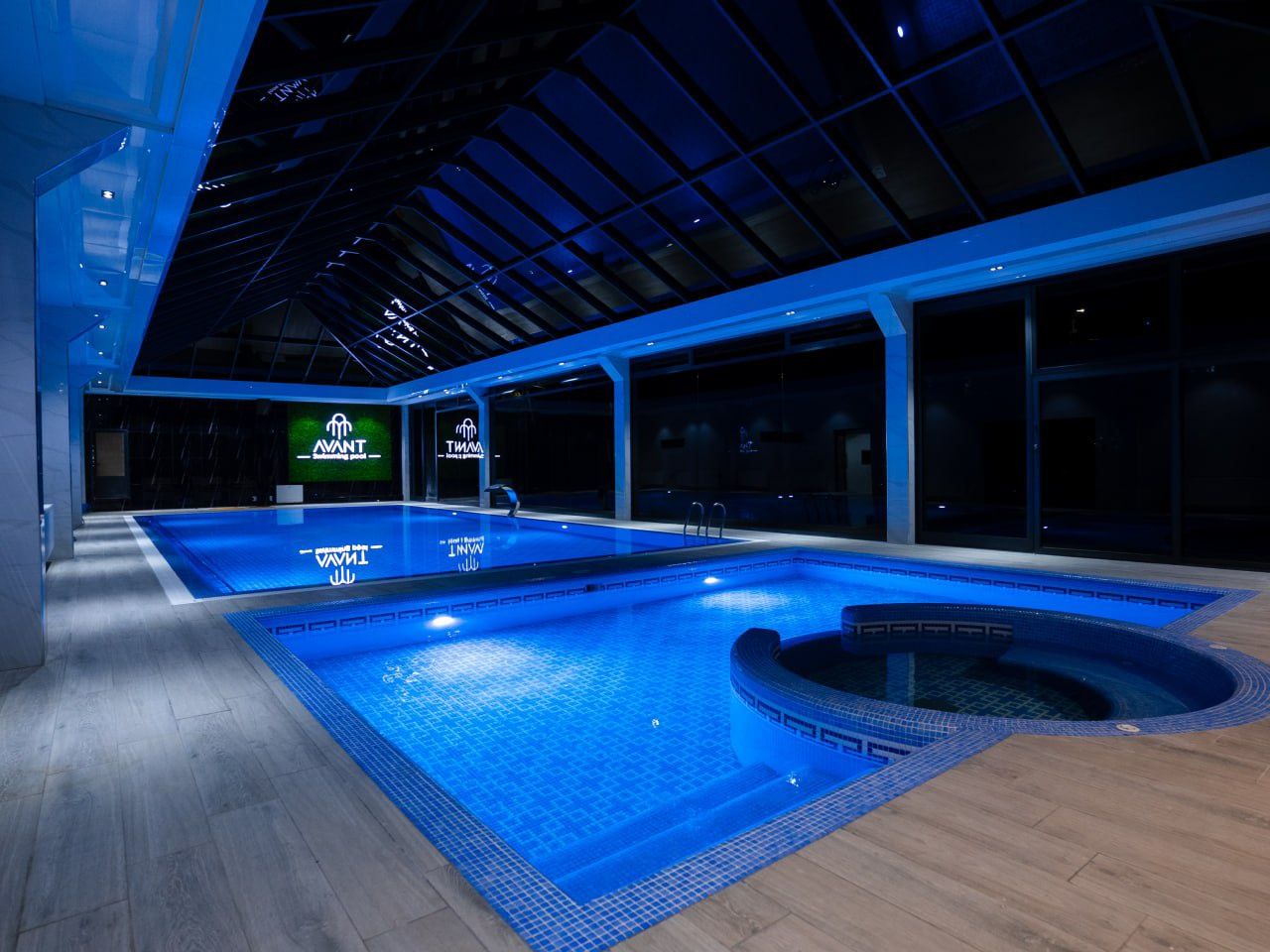 Basseyn va Sauna ,Playstation