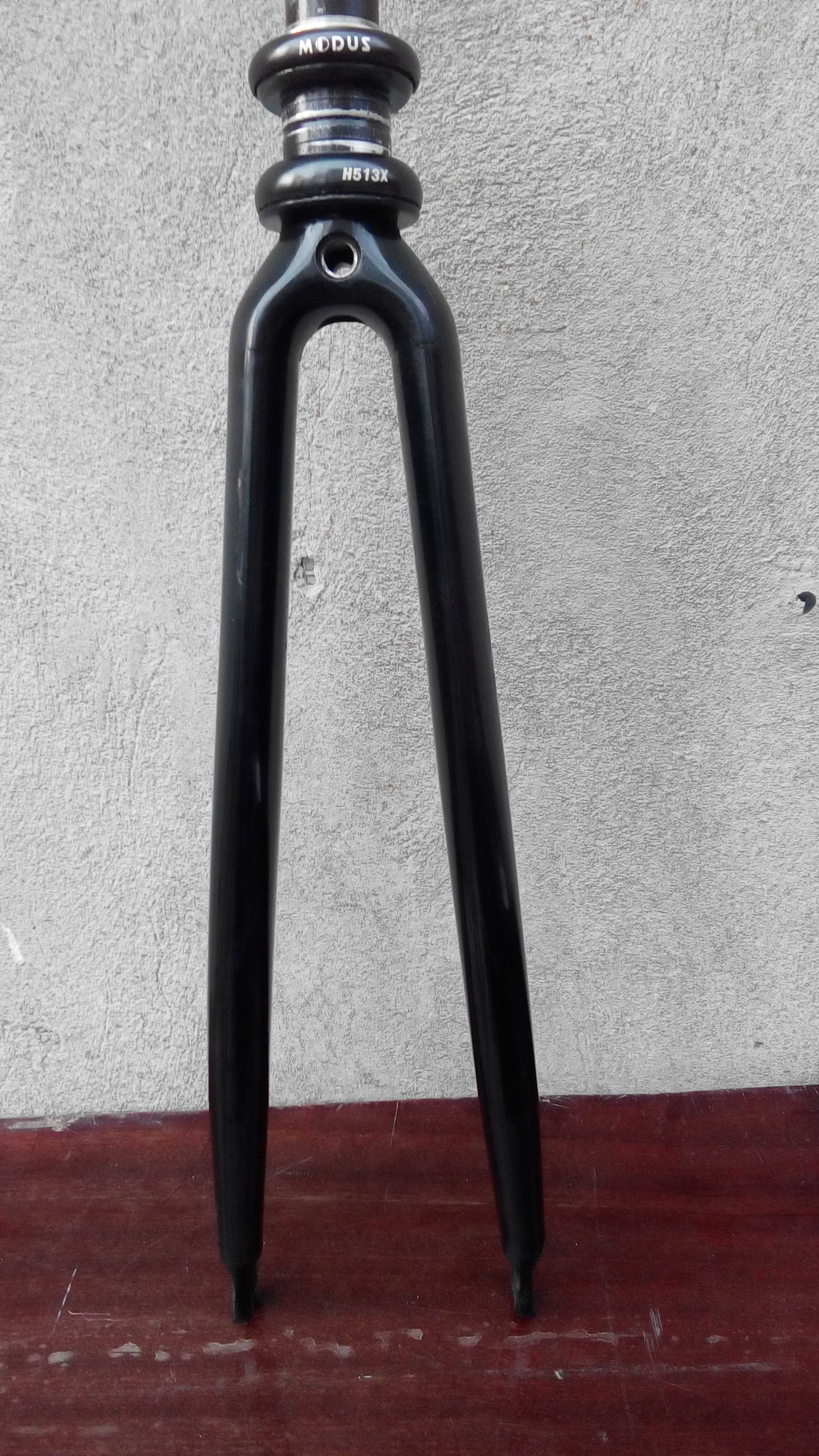 furca 28" aluminiu cuvete bicicleta cursiera