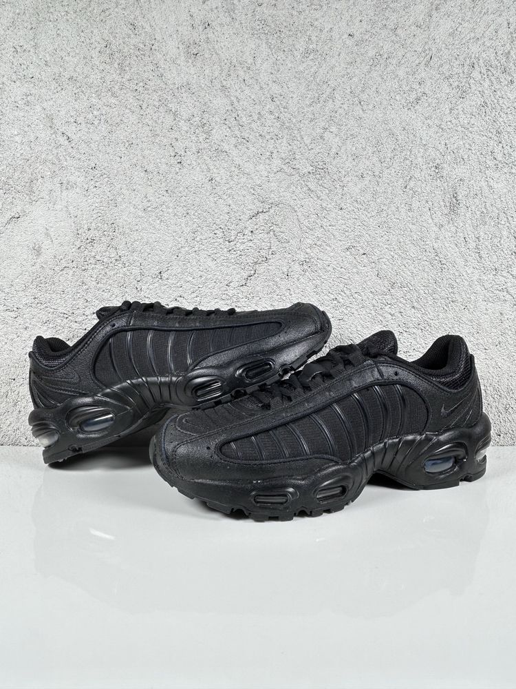 Nike Air Max Tailwind 4 Triple Black
