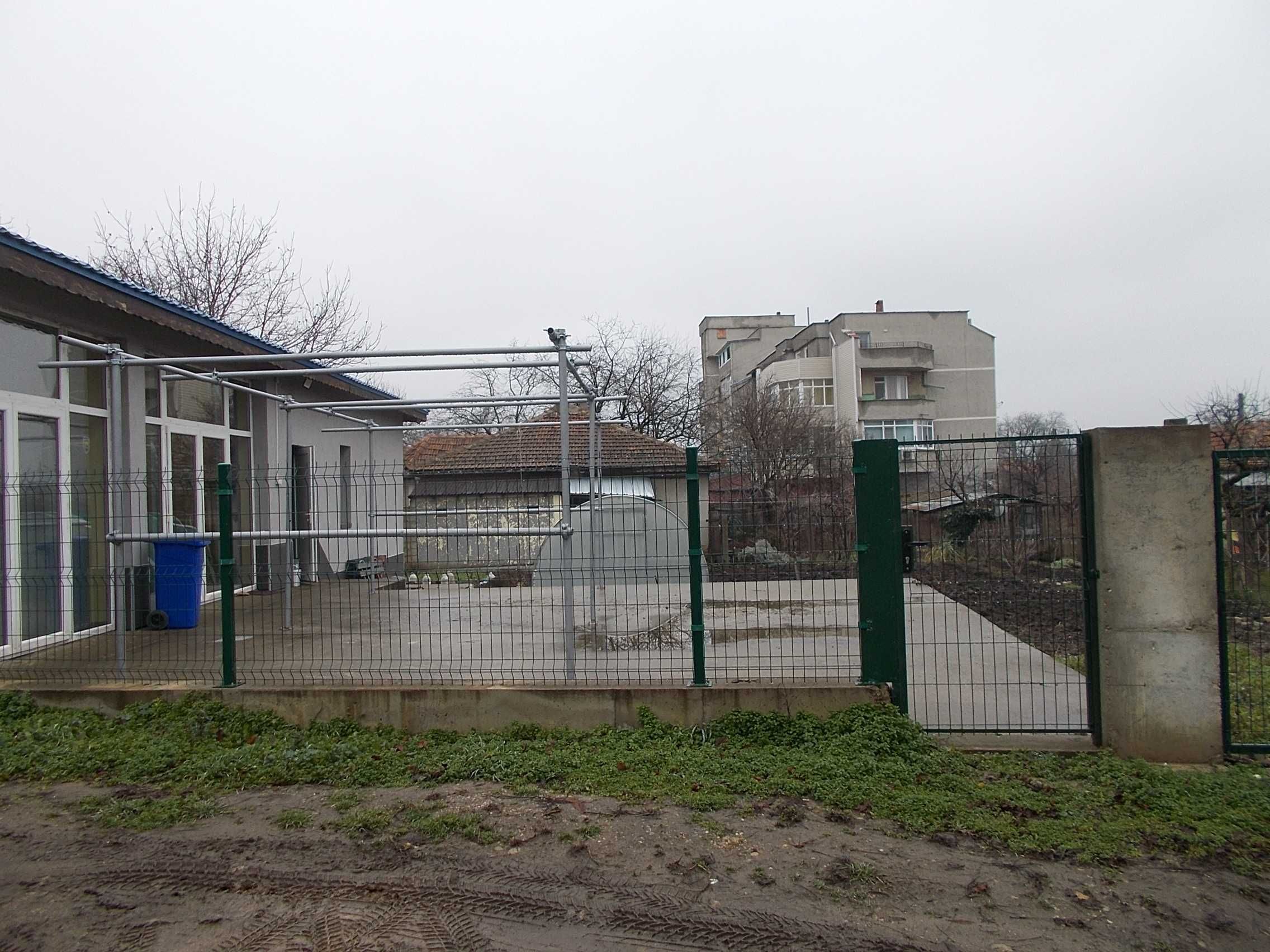 Продавам обновена къща с магазин в Генерал Тошево,обл.Добрич