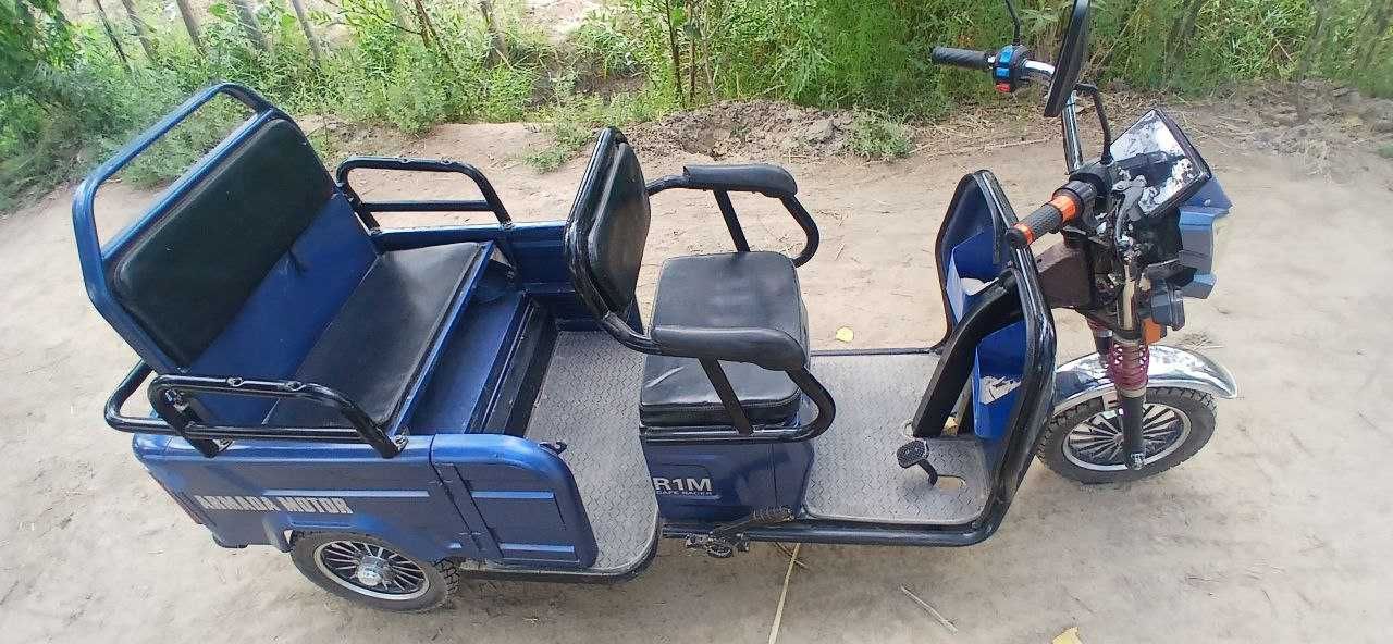 Mini mototsikil!