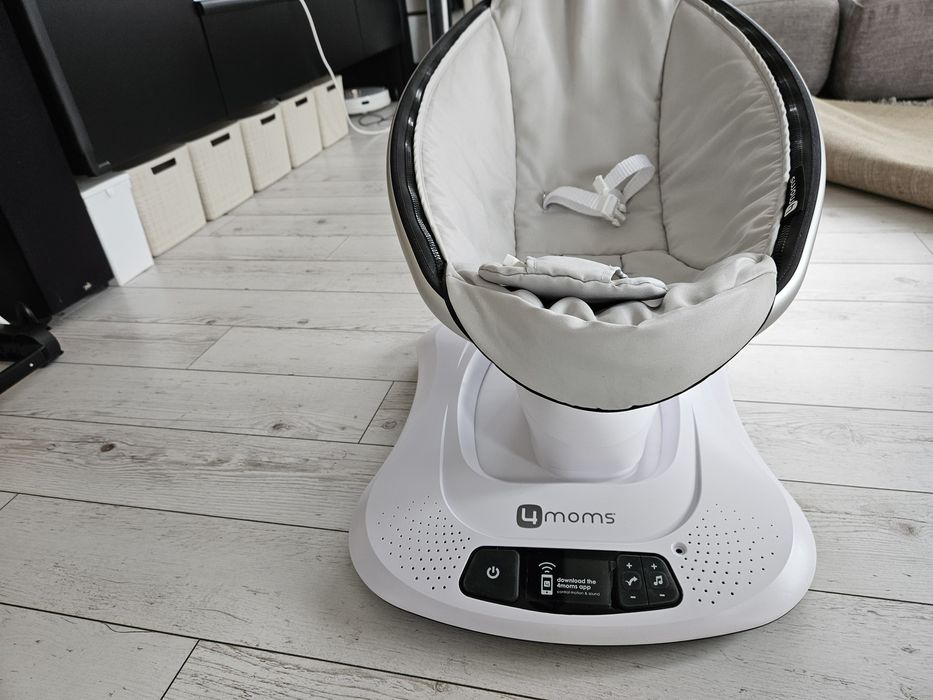 Leagăn electric 4Moms aproape nou - fotoliu balansoar 4 moms MamaRoo 4