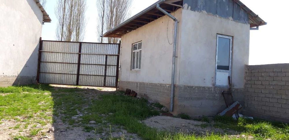 Срочно продам земельный участок площадью 100 сот 
Таш обл. Черняевка.