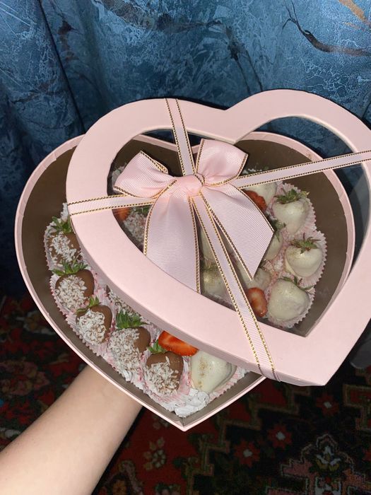 клубника в шоколаде