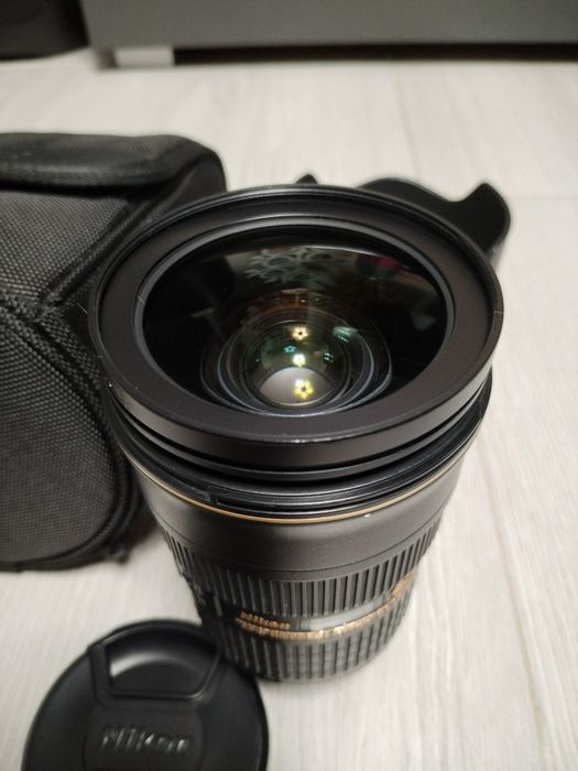 Obiectiv Nikon 24-70mm F 2.8