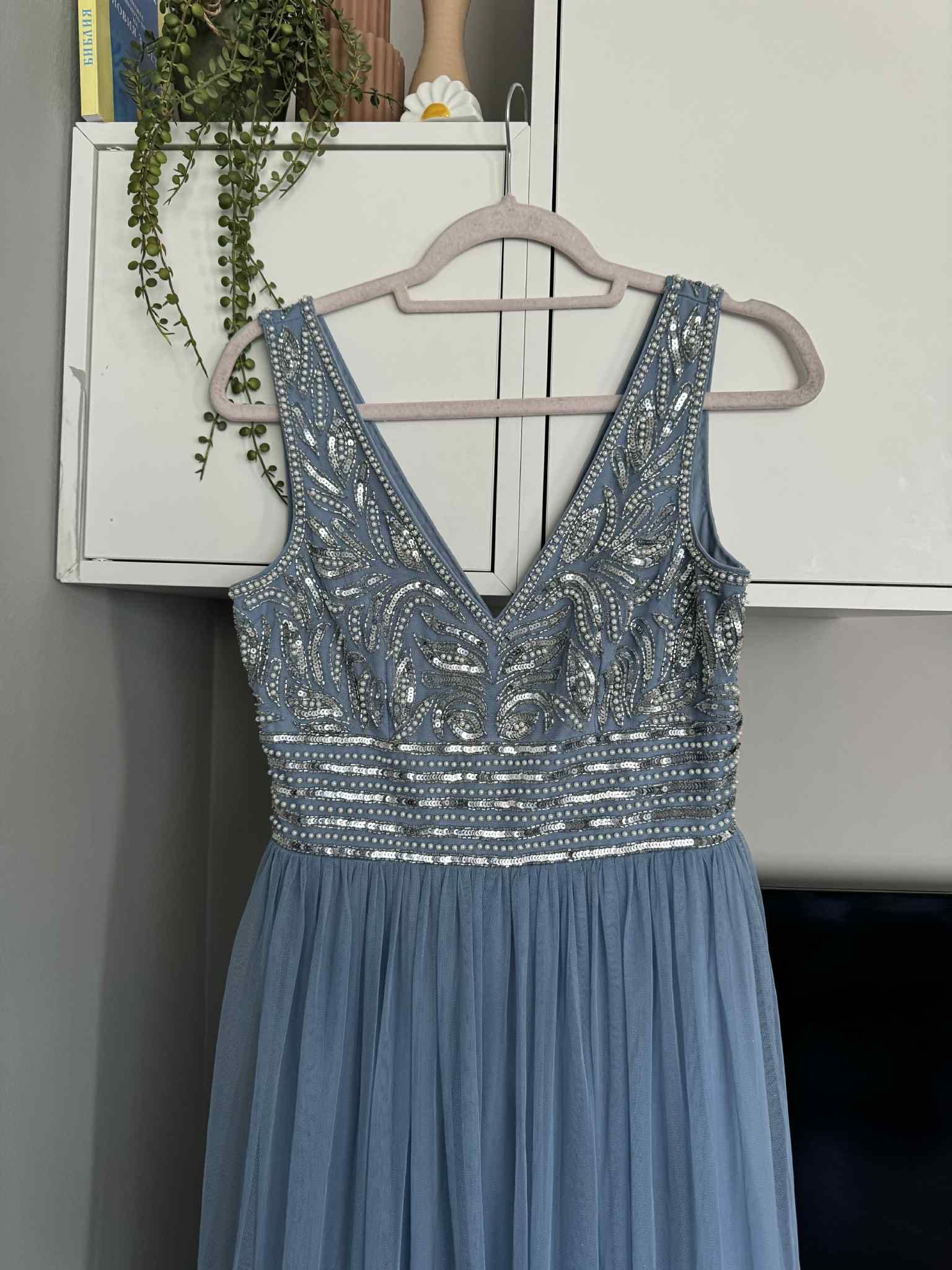 Официална дълга рокля Lace&beads небесно синьо тюл м размер