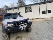 Vând nissan patrol y61
