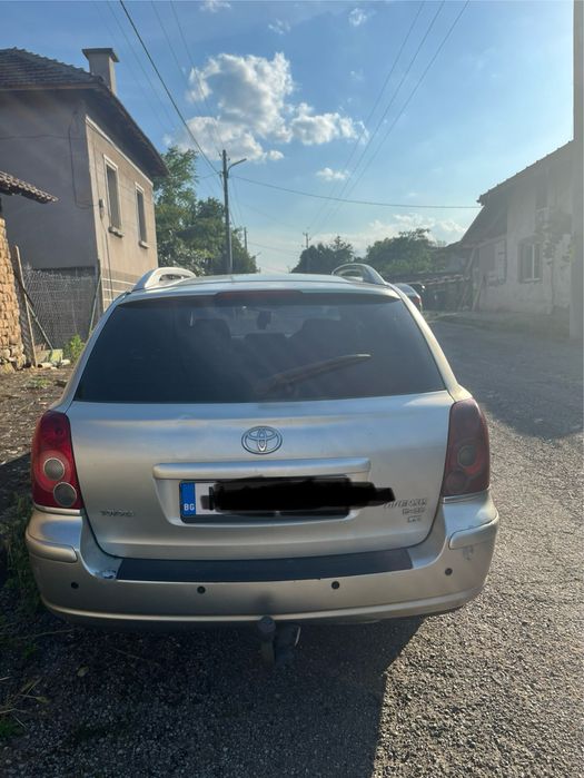 Toyota Avensis 2.2 D-4D (126к.с) НА ЧАСТИ