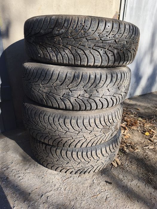 Шины с дисками комплект