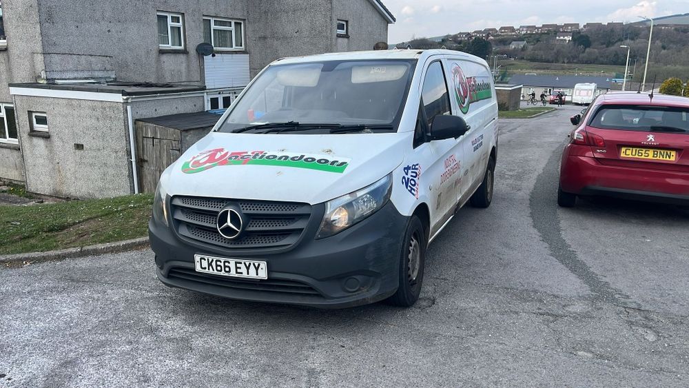 Dezmembrez mercedes vito 2016 640 447 motor 1.6 R9M om 622 cardan cuti