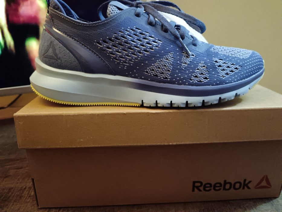 REEBOK premium 37