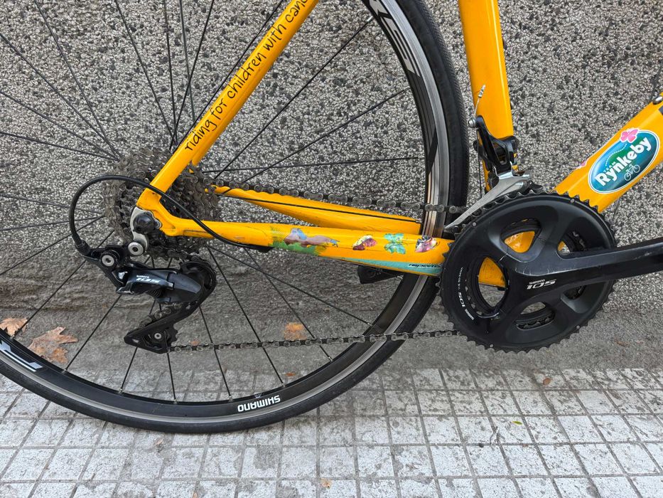 Bianchi Team Rynkeby Carbon/Shimano 105 2x11/шосеен велосипед