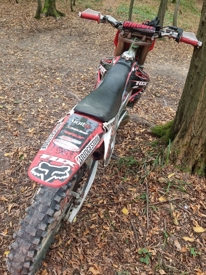 Cross Honda CR250R