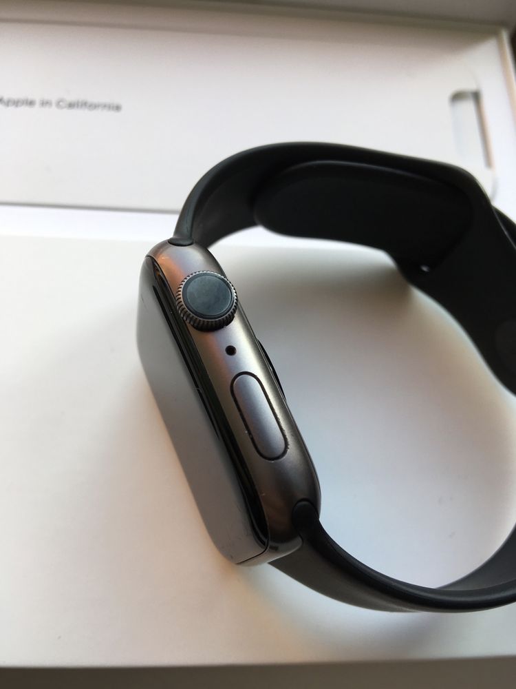 Apple iwatch 5 44mm ideal sotladi
